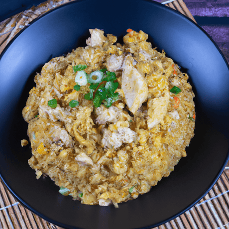Khao Pad Gai (ข้าวผัดไก่) – Gebratener Reis mit Huhn - RamenHeaven